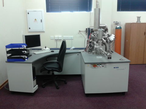 Description: Physics Keywords: TofSIMS