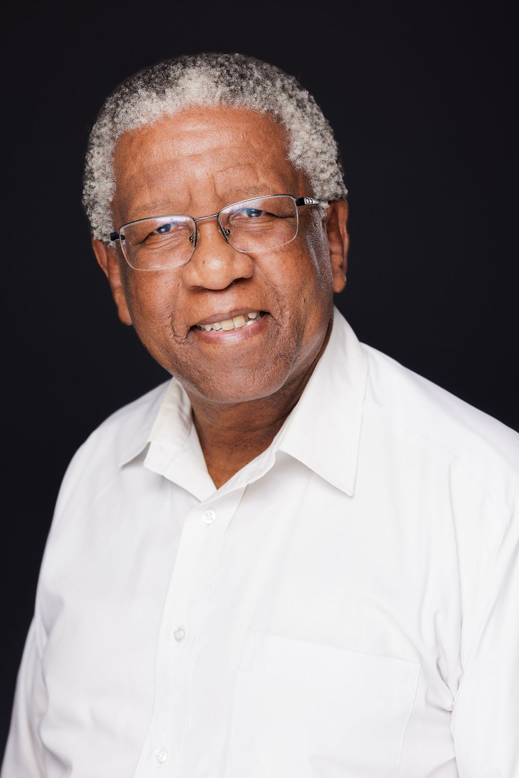 Prof Mogege Mosimege