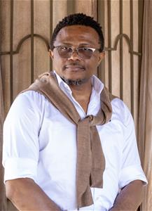 Dr Valentine Okwara
